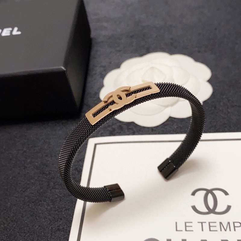 Ch**el bracelets